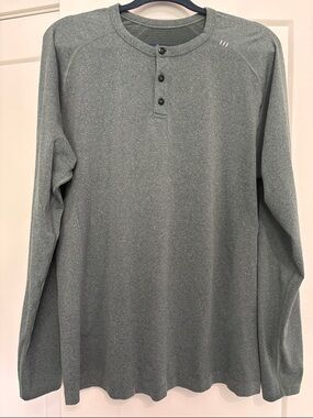 lululemon athletica Men's Long-Sleeve Henley - Heathered Sage Green